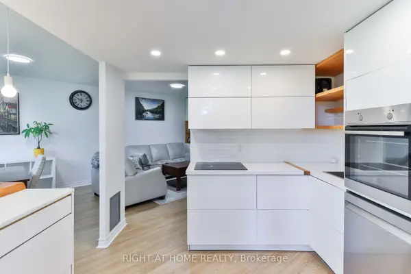 1210 Don Mills RD, Toronto C13, ON M3B 3N9