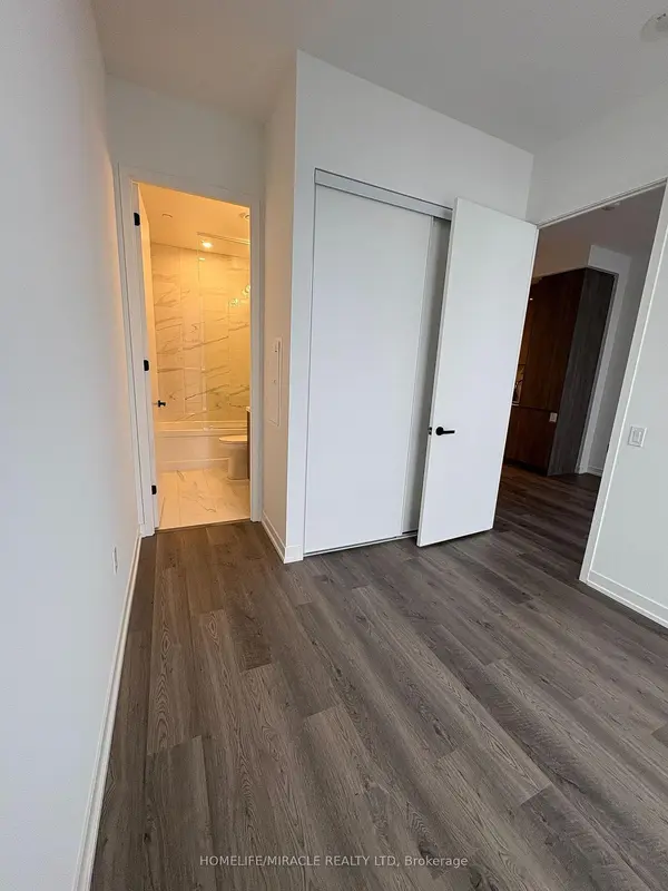 8 Interchange WAY #607, Vaughan, ON L4K 0R2