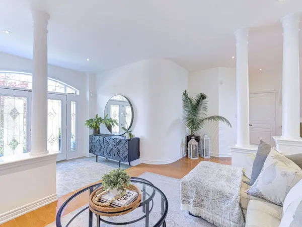 2301 Hertfordshire WAY, Oakville, ON L6H 7M5