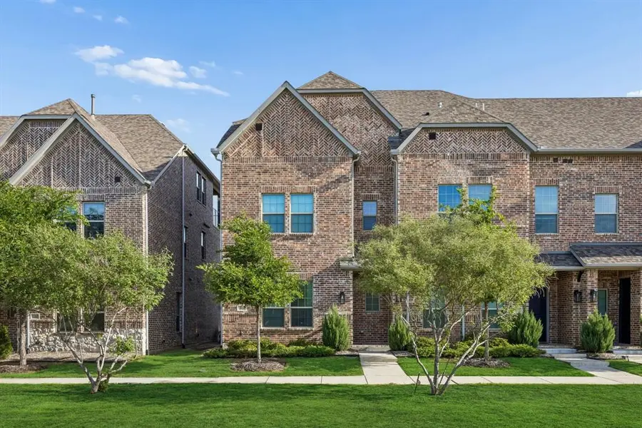 1467 Perrin Lane, Farmers Branch, TX 75234