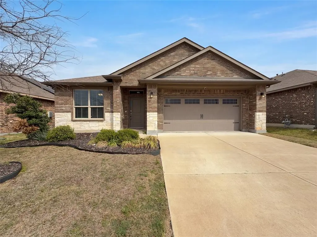 2520 Allview Lane, Glenn Heights, TX 75154