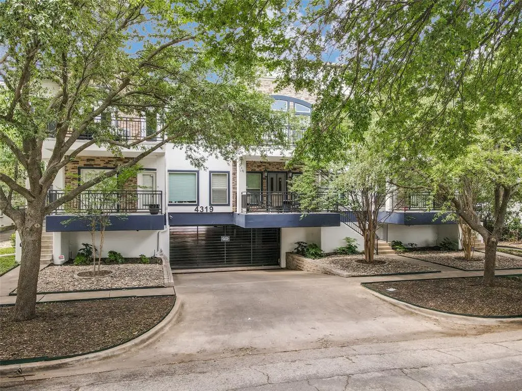 4319 Bowser Avenue #204, Dallas, TX 75219