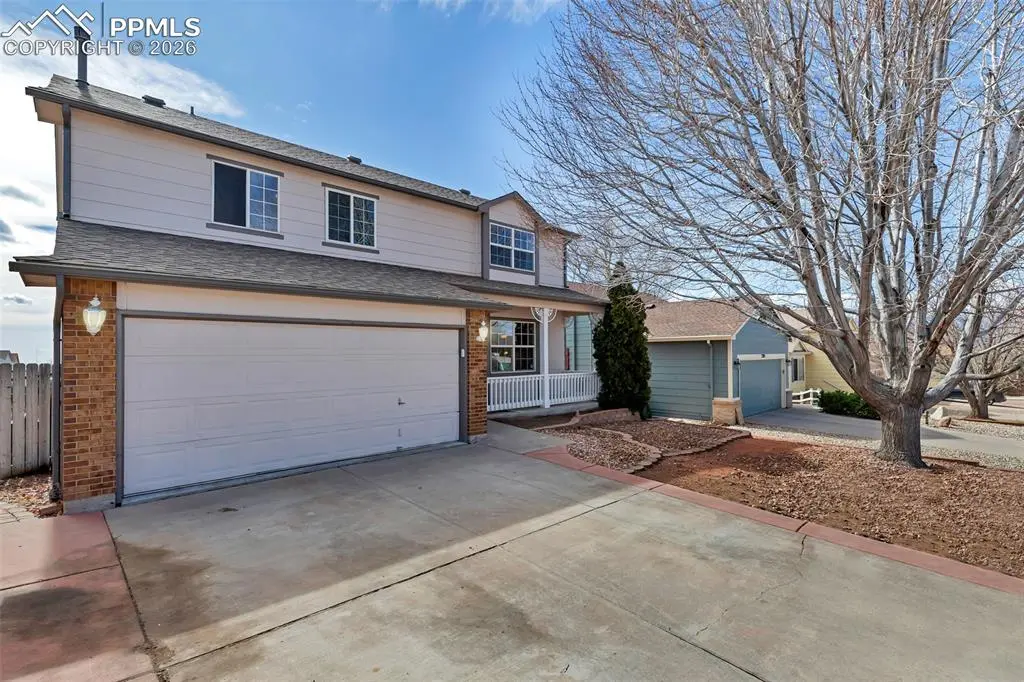 2375 Lisa DR, Colorado Springs, CO 80915