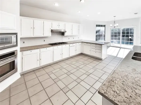 8812 Smokey Drive, Plano, TX 75025