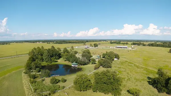 1276 Dixie Road, Whitesboro, TX 76273