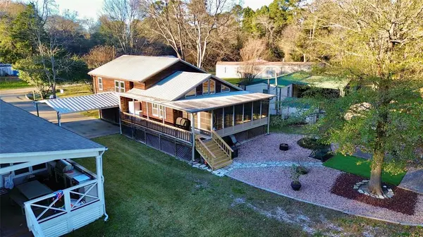 22557 Waterview Circle, Flint, TX 75762