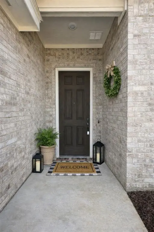 317 Skeen Peak, Springtown, TX 76082