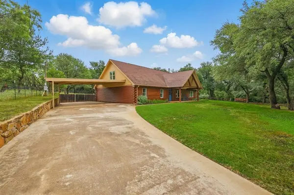 127 Pleasant Valley Lane, Weatherford, TX 76087