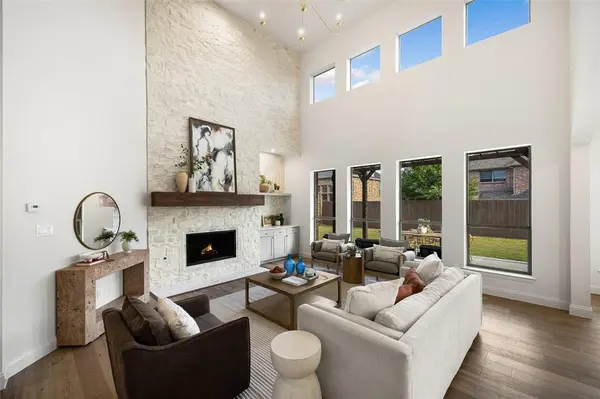 15653 Crown Cove Lane, Frisco, TX 75035