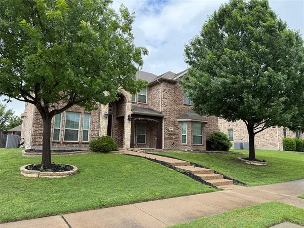 837 Danbury Drive, Desoto, TX 75115