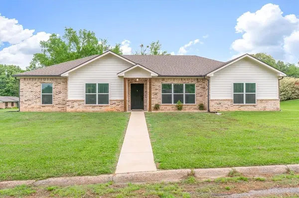 1024 Monte Carlo, Grand Saline, TX 75140