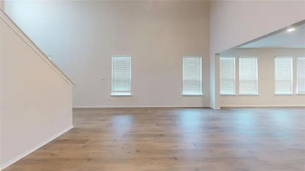 3941 Oak Creek Circle, Denison, TX 75020