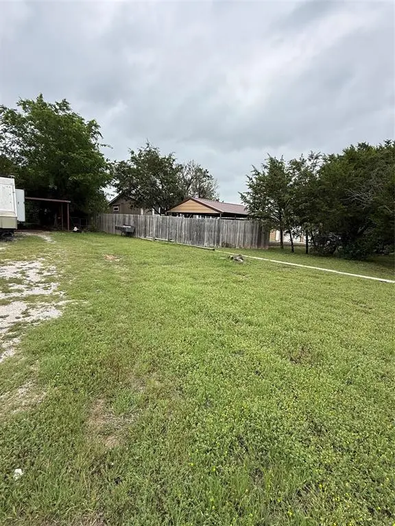 912 Mojave Trail, Granbury, TX 76048