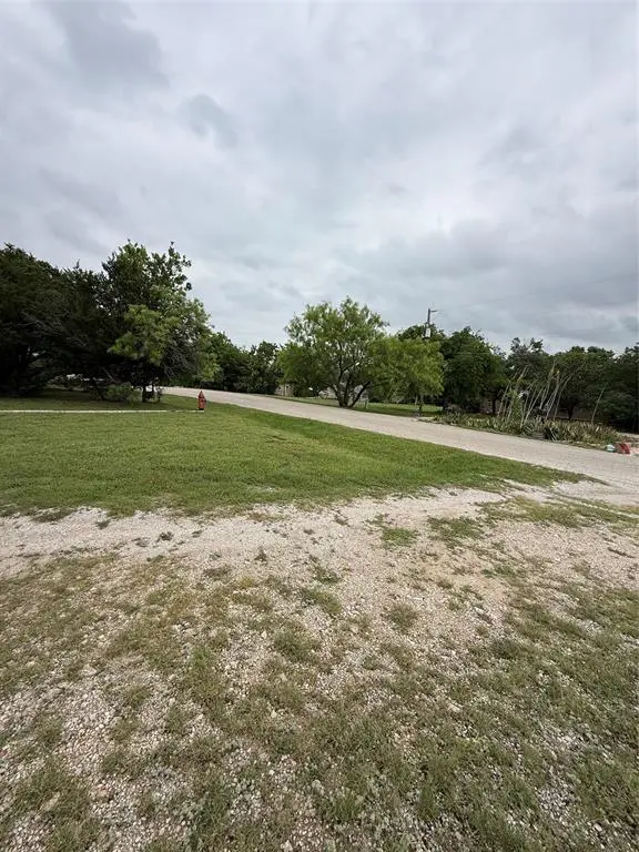 912 Mojave Trail, Granbury, TX 76048