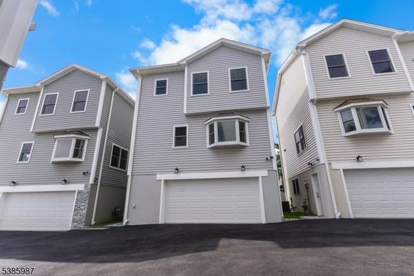 182B East 25th Street, Paterson City, NJ 07514