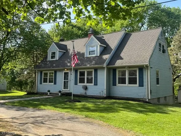 24 High St, Bloomsbury Boro, NJ 08804