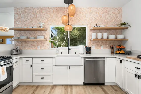 44-2806 KALANIAI RD, Honokaa, HI 96727