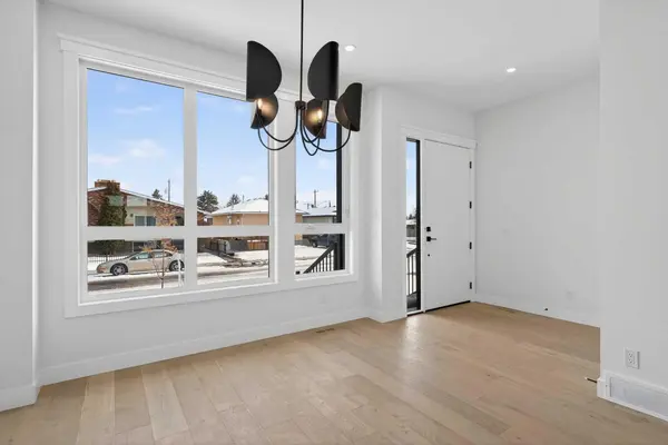 1137 41 ST SW, Calgary, AB T3C 1X5