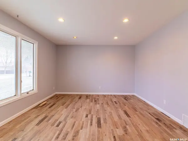 2518 Tomlinson CRESCENT, Saskatoon, SK S7L 3N2