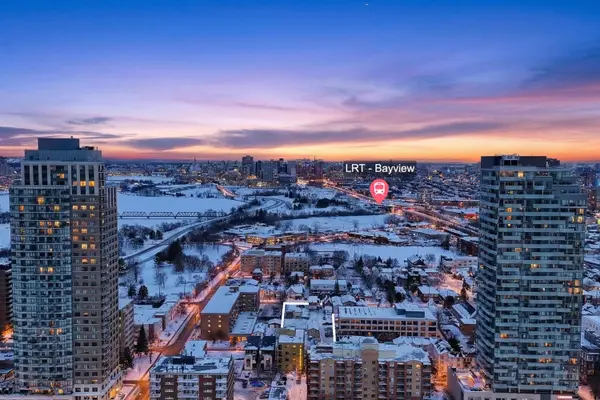 140 Hinchey AVE, West Centre Town, ON K1Y 1L4