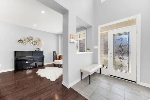 568 Egret WAY, Barrhaven, ON K2C 3H2