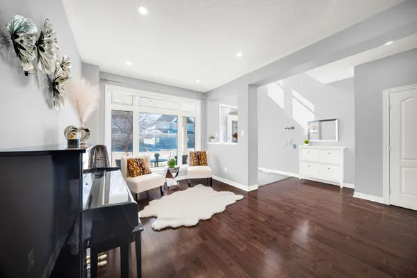 568 Egret WAY, Barrhaven, ON K2C 3H2