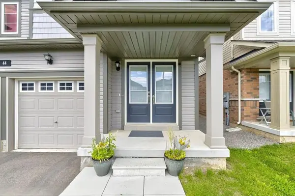 44 Cottonwood CRES, Welland, ON L3B 0J4