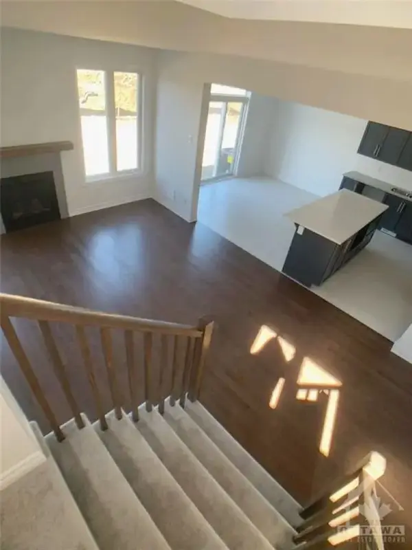 328 Finial WAY, Barrhaven, ON K2J 6V9