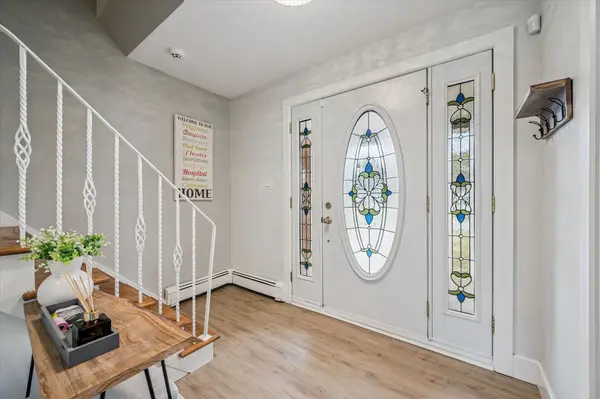 17 Carmine PL, Guelph, ON N1E 3V2