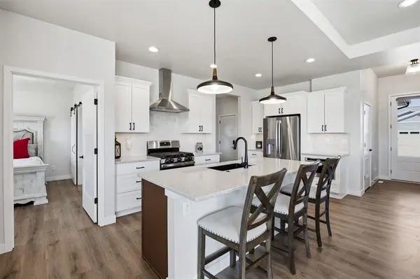 46 Pinnacle Lane, Tiffin, IA 52340