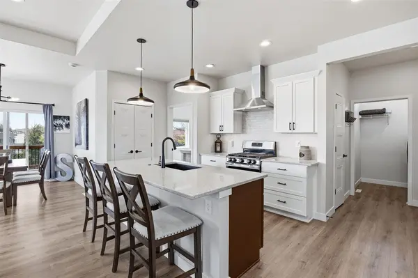 46 Pinnacle Lane, Tiffin, IA 52340