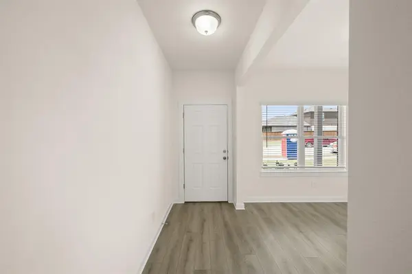 9629 McClane Farm Drive, Fort Worth, TX 76036