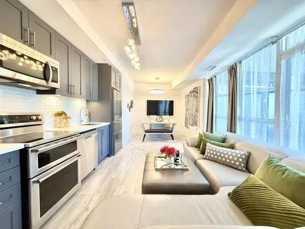 375 Sea Ray AVE #225, Innisfil, ON L9S 0L9