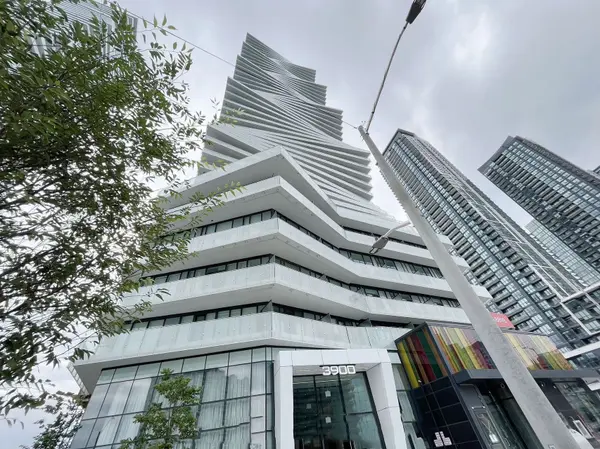 3900 Confederation Pkwy E #4705, Mississauga, ON L5B 0M3