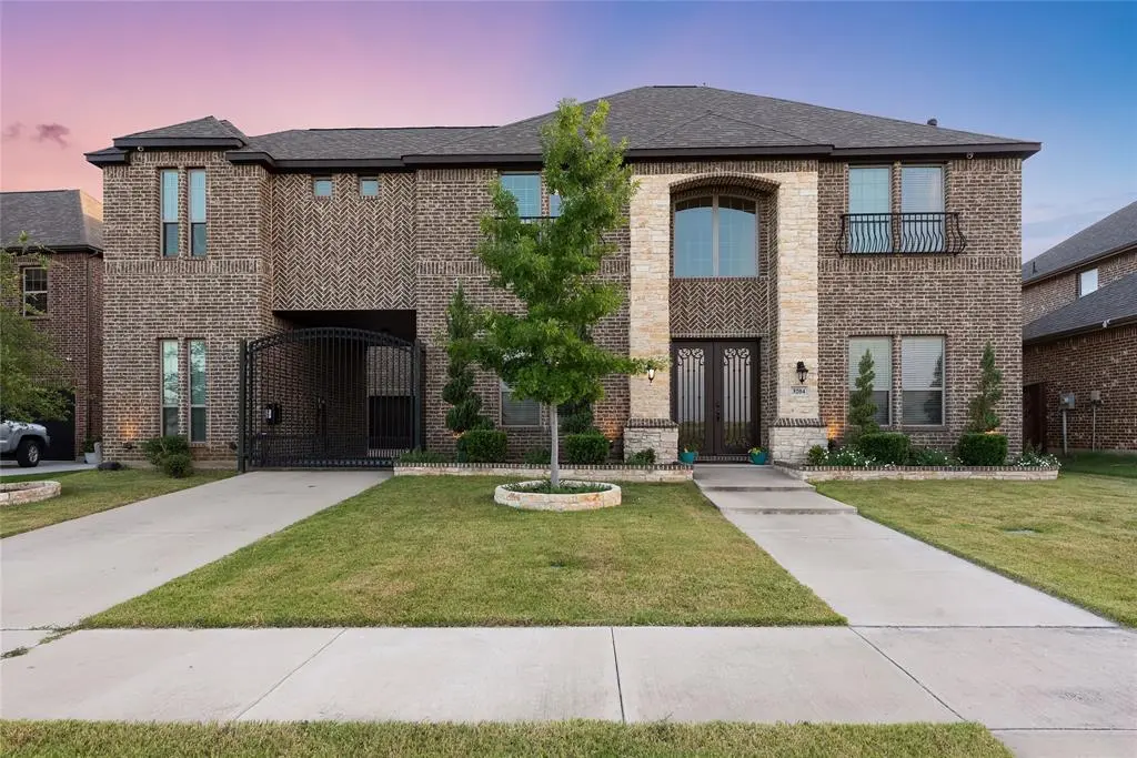 3204 Chambley Lane, Mansfield, TX 76084