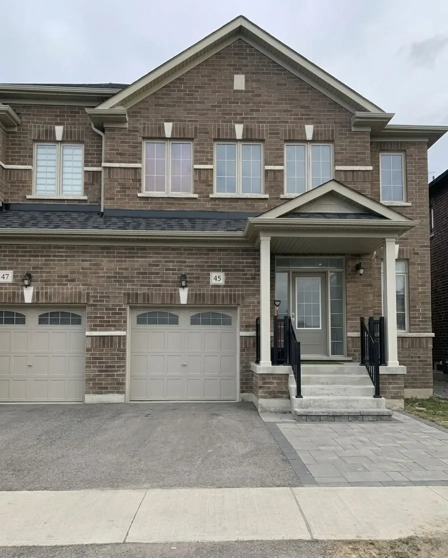 45 Rich CRES, Whitby, ON L1P 1V8