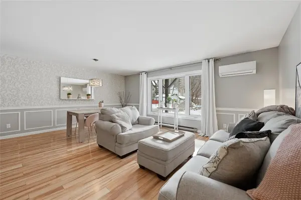 120 Wilmot PL, Winnipeg, MB R3L 2K1