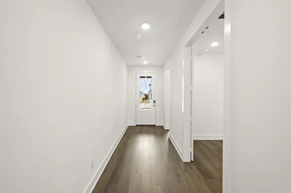 1729 Nesting Robin Lane, Denton, TX 76249