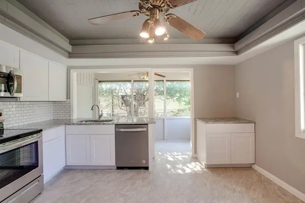 1320 Cherry Hill Lane, Lewisville, TX 75067