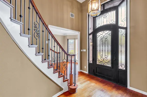 4715 Morris Heights Drive, Arlington, TX 76016