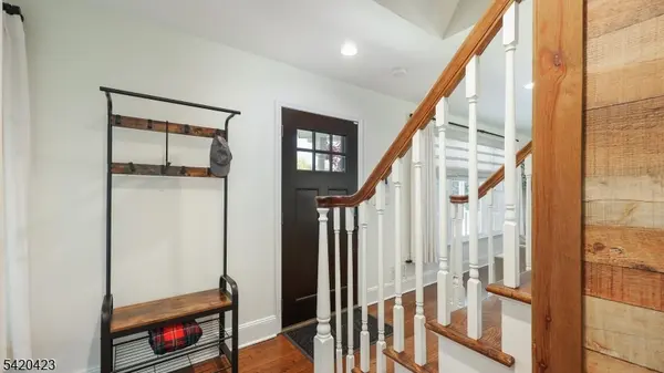 156 Mohawk Dr, Cranford Twp., NJ 07016