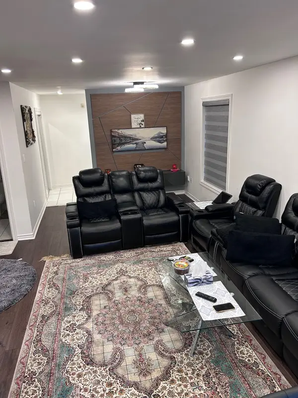 3 Amaryllis AVE, Richmond Hill, ON L4E 3T7