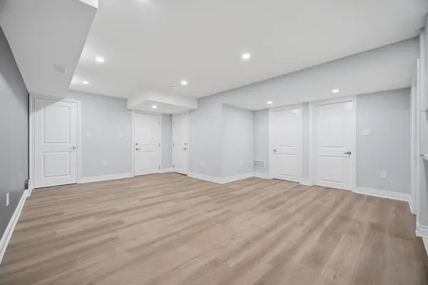 26 Gatherwood TER, Caledon, ON L7C 4M5