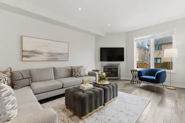 2267 Whistling Springs CRES, Oakville, ON L6M 5G5