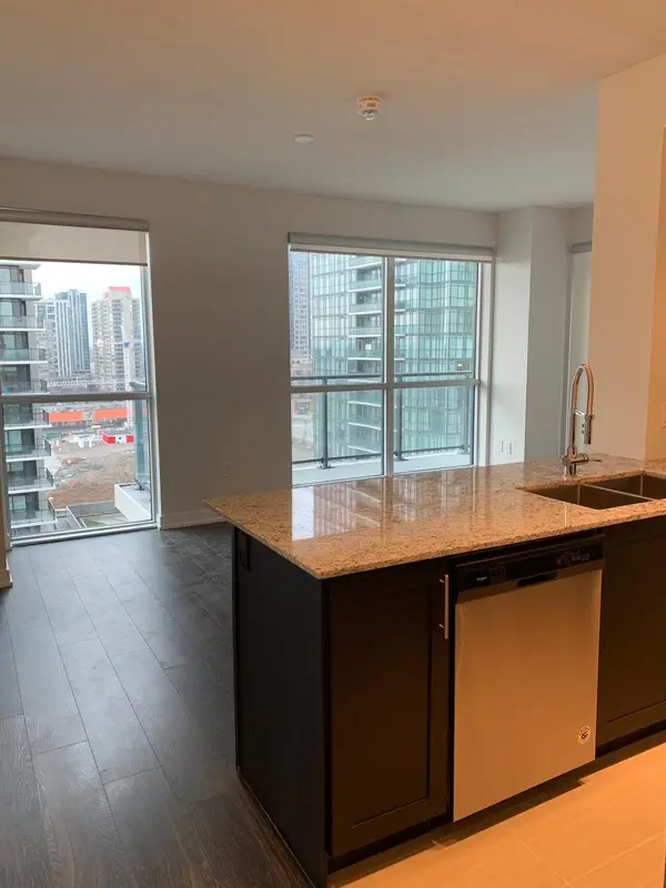 4055 Parkside Village DR #1115, Mississauga, ON L5B 0K8