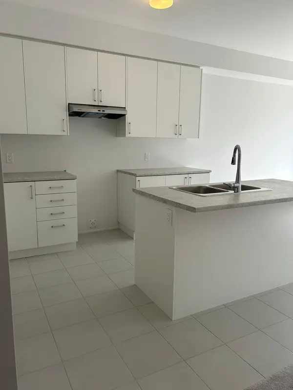 12 Gauley DR, Centre Wellington, ON N1M 0K4