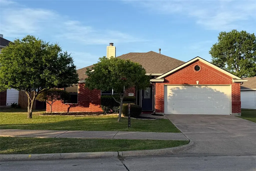 2008 Cantura Drive, Mesquite, TX 75181