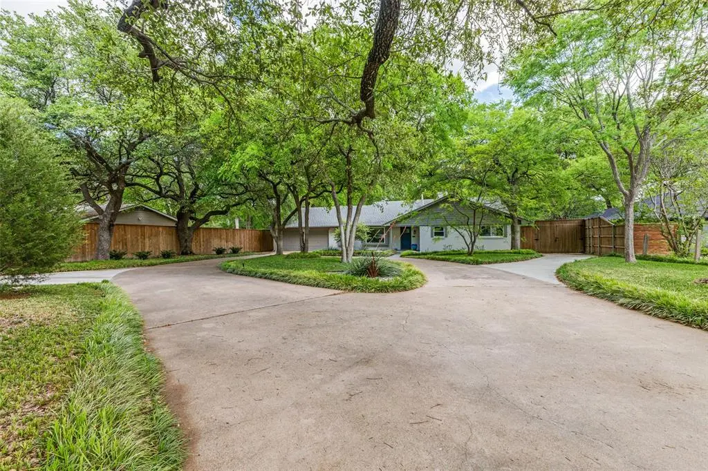 9576 Ash Creek Drive, Dallas, TX 75228