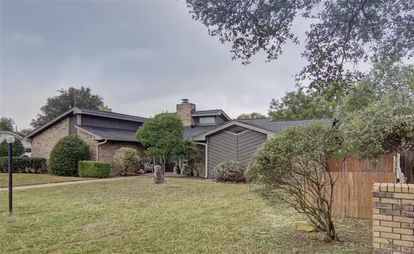 5 Cliff Drive, Mineral Wells, TX 76067