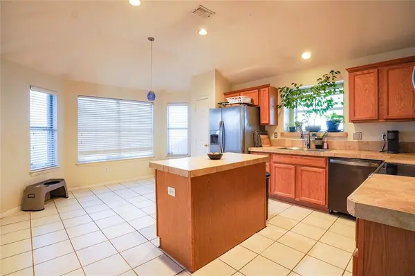 2008 Cantura Drive, Mesquite, TX 75181